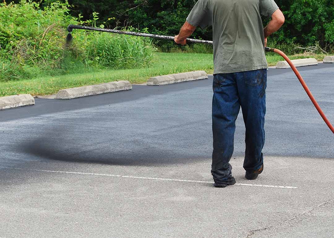 Asphalt Sealcoating Contractor Detroit MI